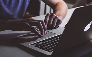 开云APP-球迷采风：不同国家足球文化的鲜明特色，足球文化最浓的国家